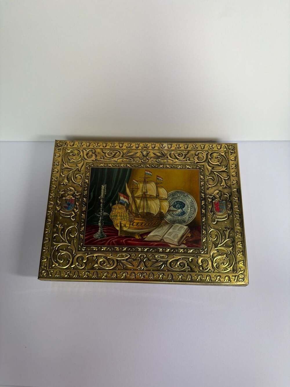 Vintage Royal Verkade Factories Zaandam Holland Embossed Metal Cookie Tin with S